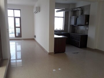 Living Room in 2 BHK Independent House at Sector 4 – for Rent