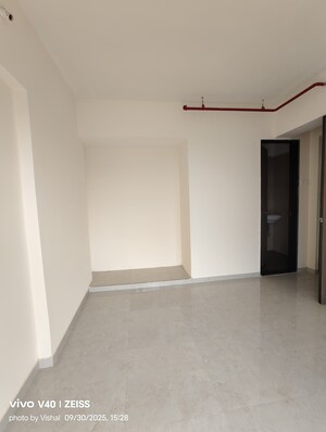 Room in 1 BHK Apartment at DSS Mahavir Kalpavruksha Alcacia Tower, Ghodbunder Road – for Rent