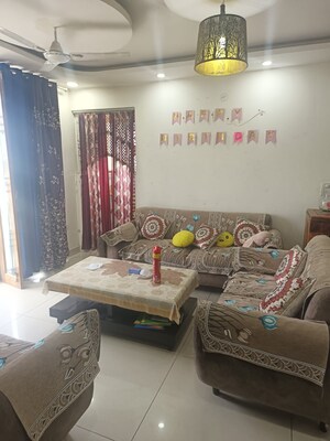 Living Room in 3 BHK Builder Floor at Ansal Plaza Sector-23, Sector 23 – for Rent