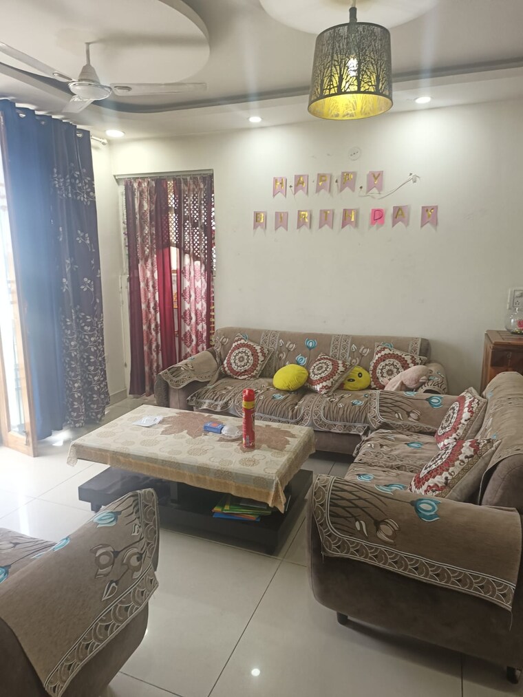 Living Room, ansal-plaza-sector-23 3 Bedroom 2600 Sq.Ft. Builder Floor In Sector 23 Gurgaon 9263570