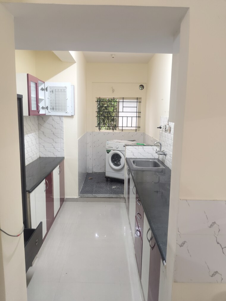 Kitchen, adithya-nilaya 2 Bedroom 900 Sq.Ft. Apartment In Kadubeesanahalli Bangalore 9263595