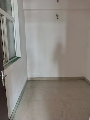 Bedroom in 2.5 BHK Apartment at Amrapali Riverview, Amrapali Leisure Valley – for Rent