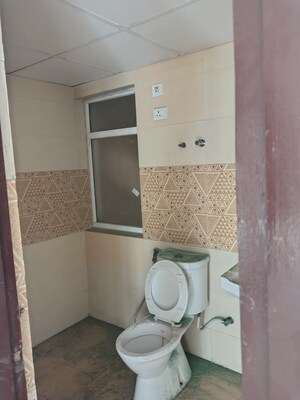 Bathroom in 2.5 BHK Apartment at Amrapali Riverview, Amrapali Leisure Valley – for Rent