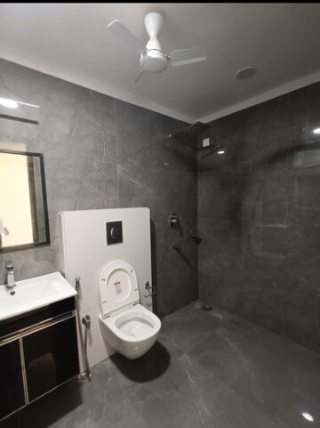 Bathroom in 2 BHK Builder Floor at Ansal Plaza Sector-23, Sector 23 – for Rent