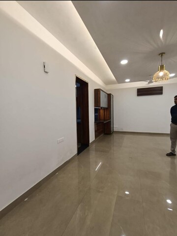 Room in 2 BHK Builder Floor at Ansal Plaza Sector-23, Sector 23 – for Rent
