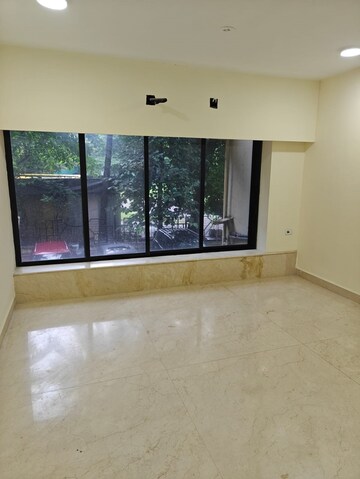 Living Room in 3 BHK Apartment at Bandra West – for Rent