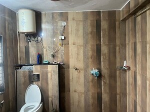 Attached Bathroom in 3 BHK Builder Floor at Ansal Plaza Sector-23, Sector 23 – for Rent
