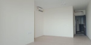 Room in 3 BHK Apartment at Piramal Mahalaxmi, Mahalaxmi – for Rent