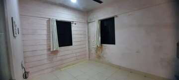 Room in 1 BHK Apartment at Gautam View, Andheri West – for Rent