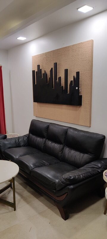 Living Room in 3.5 BHK Builder Floor at Sector 43 – for Sale