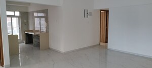 Living Room in 3 BHK Apartment at Santacruz West – for Rent