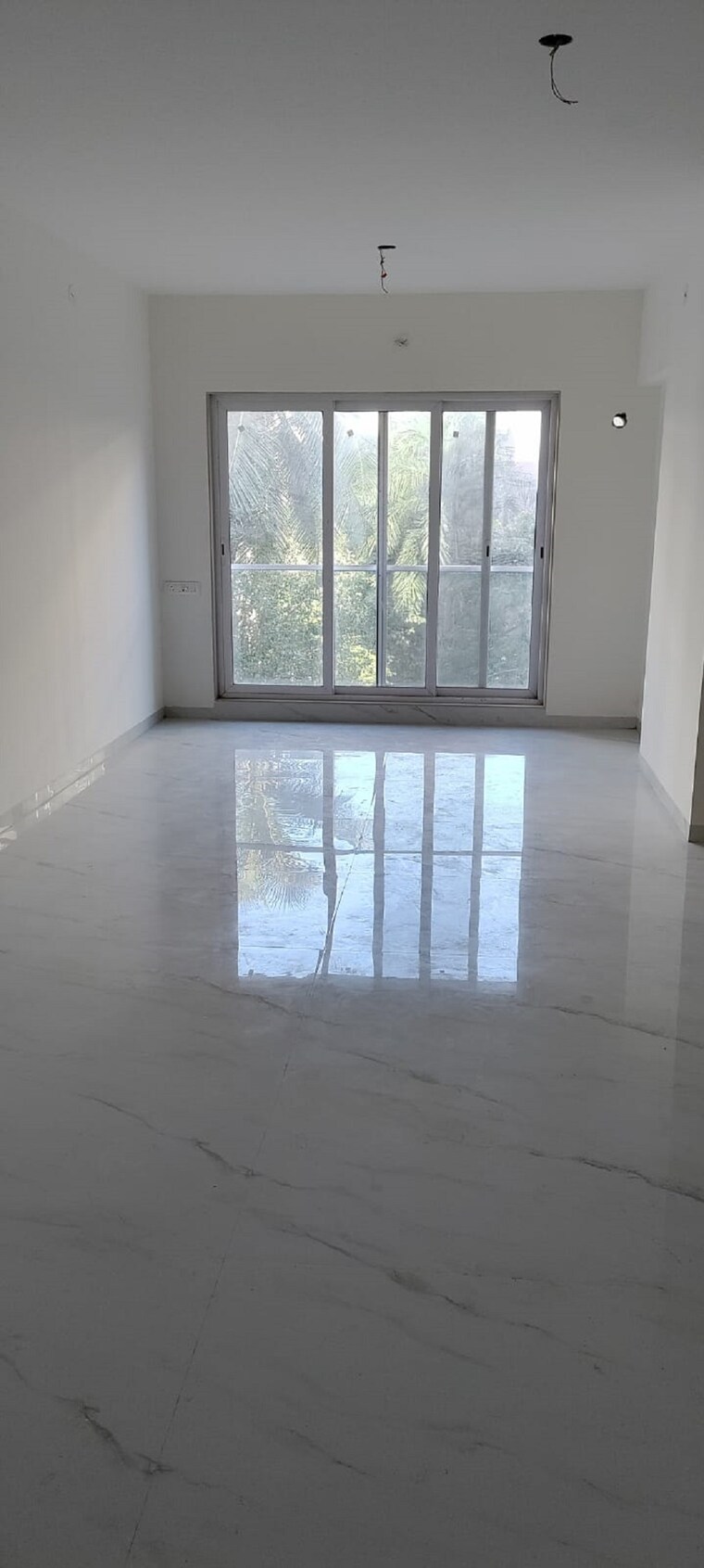 Room, santacruz west 3 Bedroom 1200 Sq.Ft. Apartment In Santacruz West Mumbai 9263665