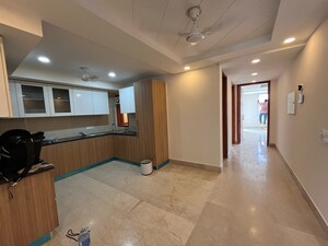 Room in 3 BHK Builder Floor at Ansal Sushant Lok I, Sector 43 – for Sale