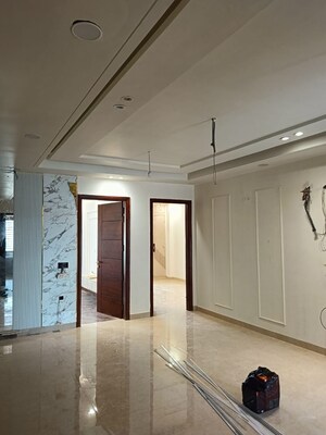 Room in 3 BHK Builder Floor at TDI The Grand Retreat, Sector 88 – for Sale