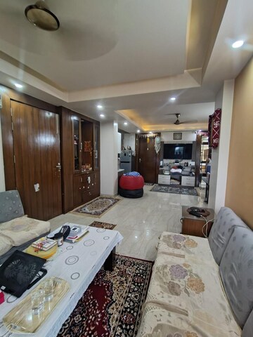 Living Room in 2 BHK Builder Floor at Sector 57 – for Rent