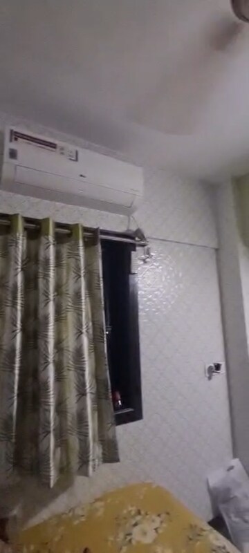 Room in 1 BHK Apartment at Shantinagar CHS, Mira Road – for Rent