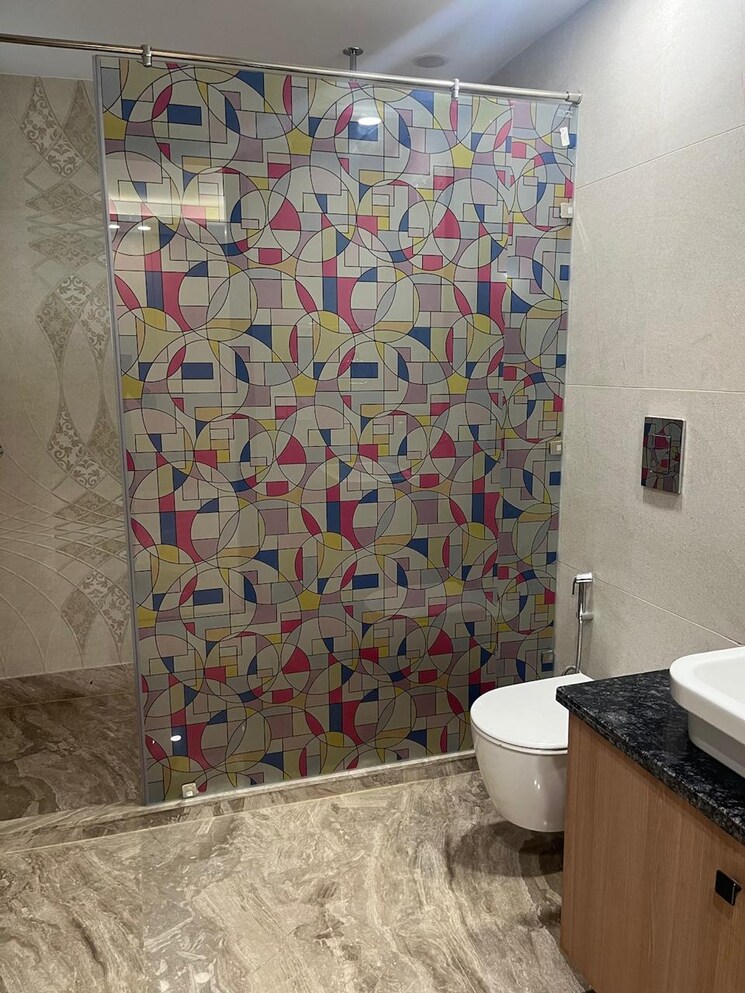 Bathroom, greater kailash 4 Bedroom 2250 Sq.Ft. Builder Floor In Greater Kailash Delhi 9263745