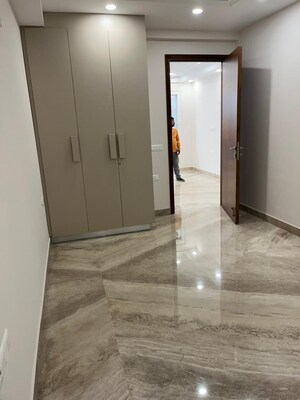 Room in 4 BHK Builder Floor at Saket – for Sale