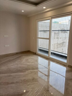 Room in 4 BHK Builder Floor at Saket – for Sale