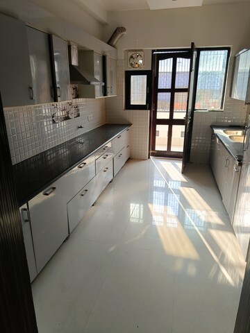 Kitchen in 4 BHK Builder Floor at Uppal Southend, Sector 49 – for Rent