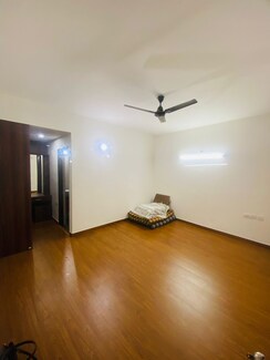 3.5 BHK + Pooja Room,Servant Room,Study Room,Extra Room Apartment For Sale in BBD Green City