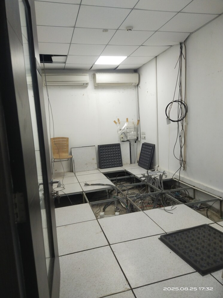 Team Area, ackruti-star Commercial Office Space 9000 Sq.Ft. In Andheri East Mumbai 9263891