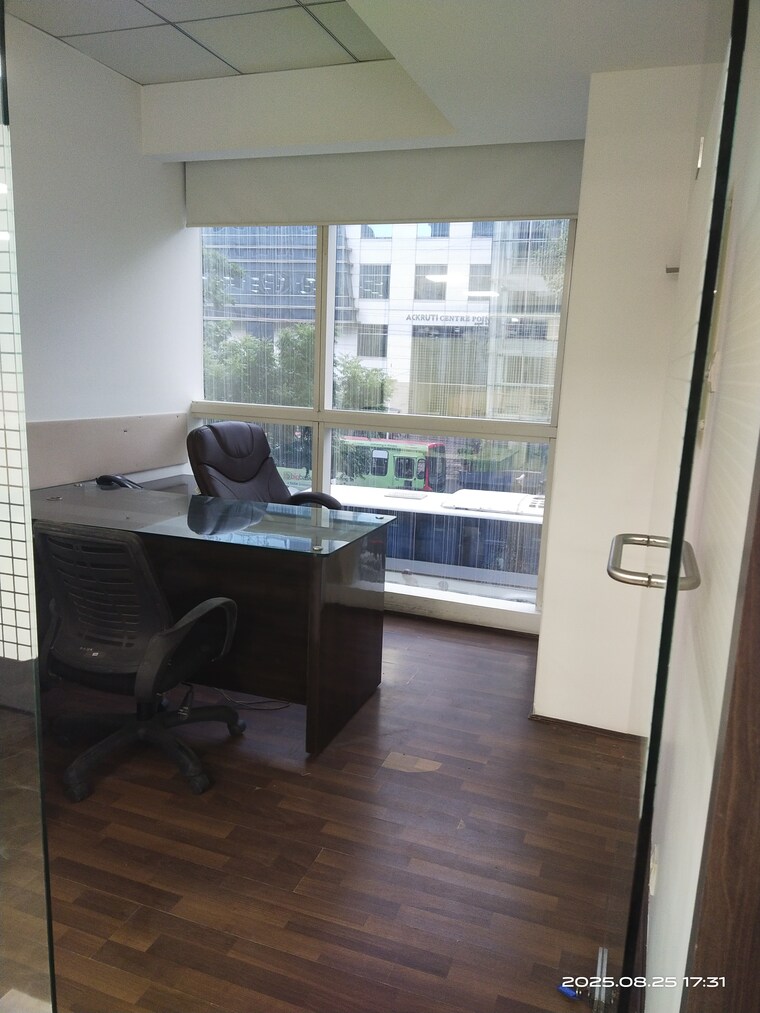 Team Area, ackruti-star Commercial Office Space 9000 Sq.Ft. In Andheri East Mumbai 9263891