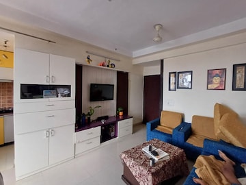 Living Room in 3 BHK Apartment at Amrapali Golf Homes, Sector 4 Greater Noida – for Rent