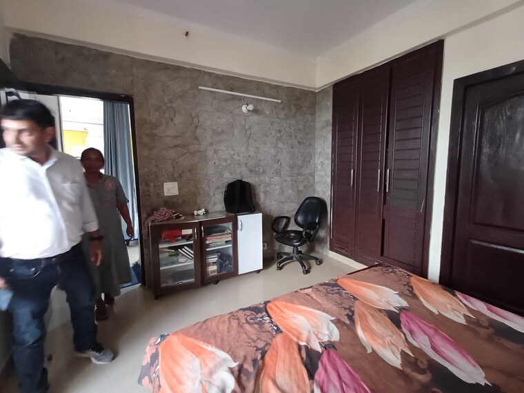  Parking, gaur-city-2-12th-avenue 2 Bedroom 1225 Sq.Ft. Apartment In Sector 16c Greater Noida Greater Noida 9263922