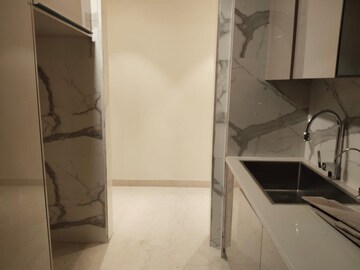 Bathroom in 3 BHK Builder Floor at Green Park – for Rent