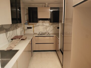 Kitchen in 3 BHK Builder Floor at Green Park – for Rent