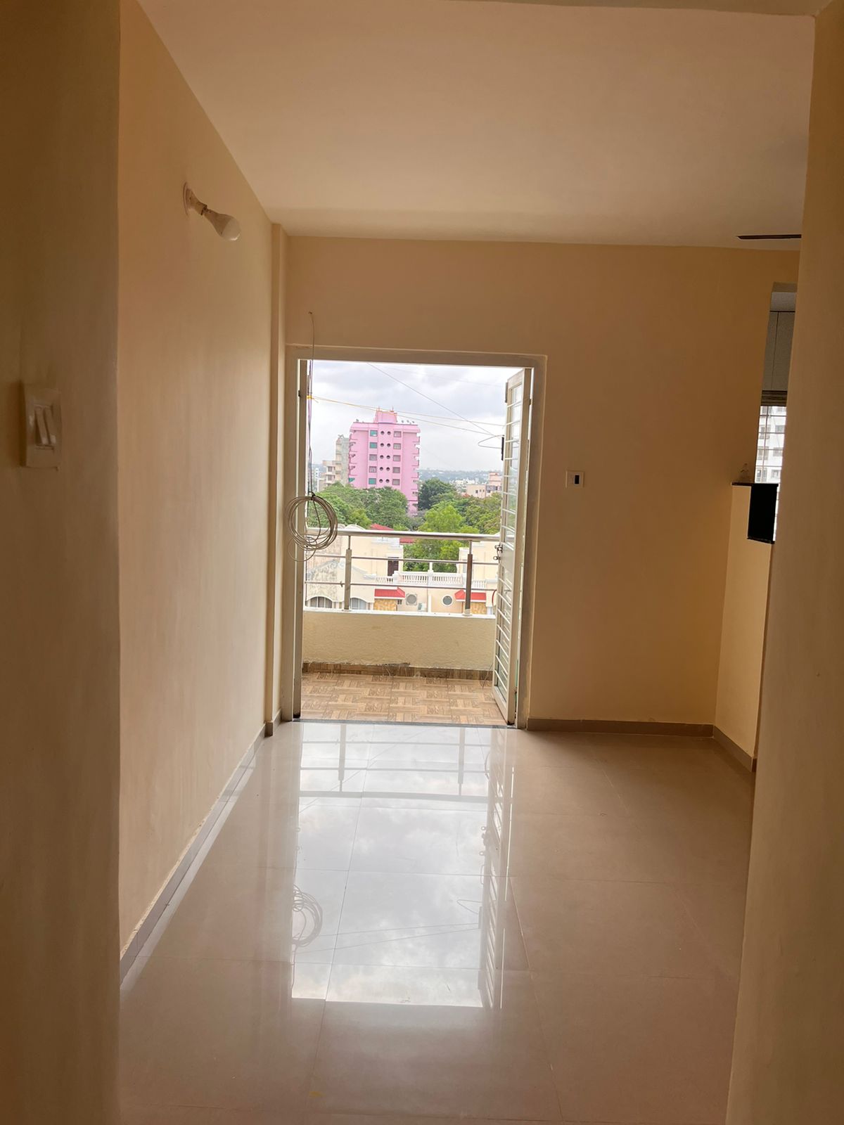 2 BHK + Study Room Apartment For Rent in Kurla East