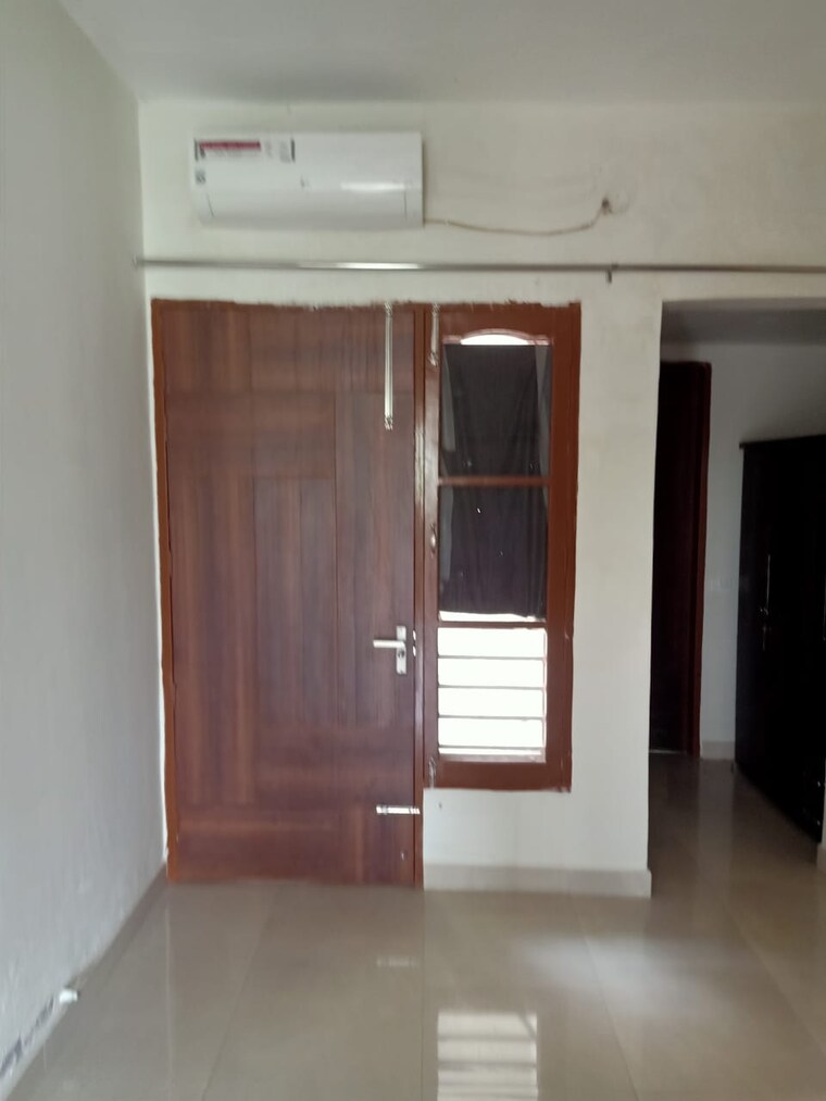 Room, aerocity 2 Bedroom 150 Sq.Yd. Independent House In Aerocity Mohali 9263946