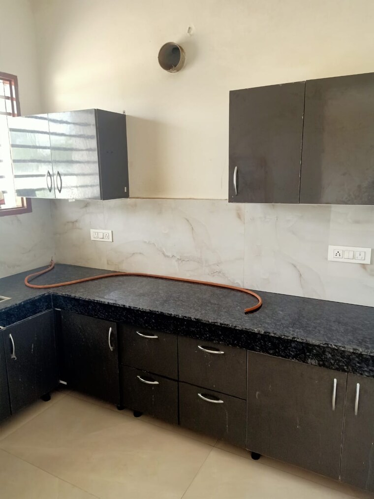 Kitchen, aerocity 2 Bedroom 150 Sq.Yd. Independent House In Aerocity Mohali 9263946