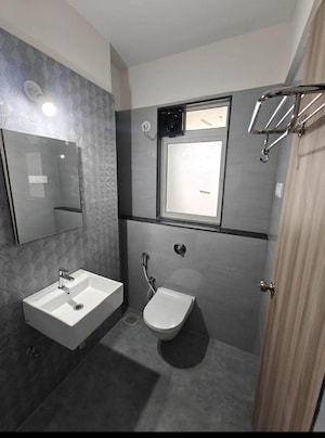 Bathroom in 2 BHK Apartment at Kalpataru Immensa C, Kolshet Road – for Rent