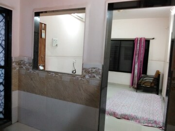  1 RK Builder Floor at Airoli Sector 4 – for Rent