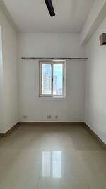 2.5 BHK + Study Room 1250 Sq.Ft. Apartment in Mahagun Moderne