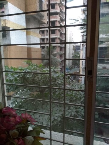 Balcony in 1 BHK Apartment at Tilak Nagar – for Rent