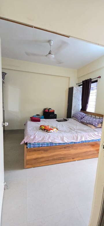 Bedroom in 1 BHK Apartment at Wadgaon Sheri – for Rent