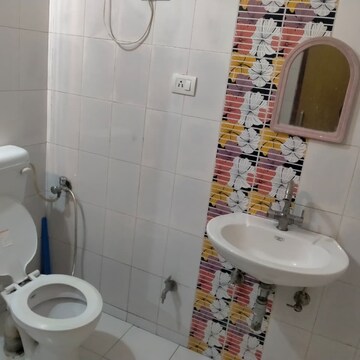 Bathroom in  Pg at Vineet Khand – for Rent