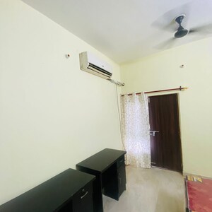 Living Room in  Pg at Vibhuti Khand – for Rent