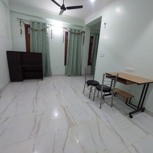 Team Area in  Pg at Vibhuti Khand – for Rent