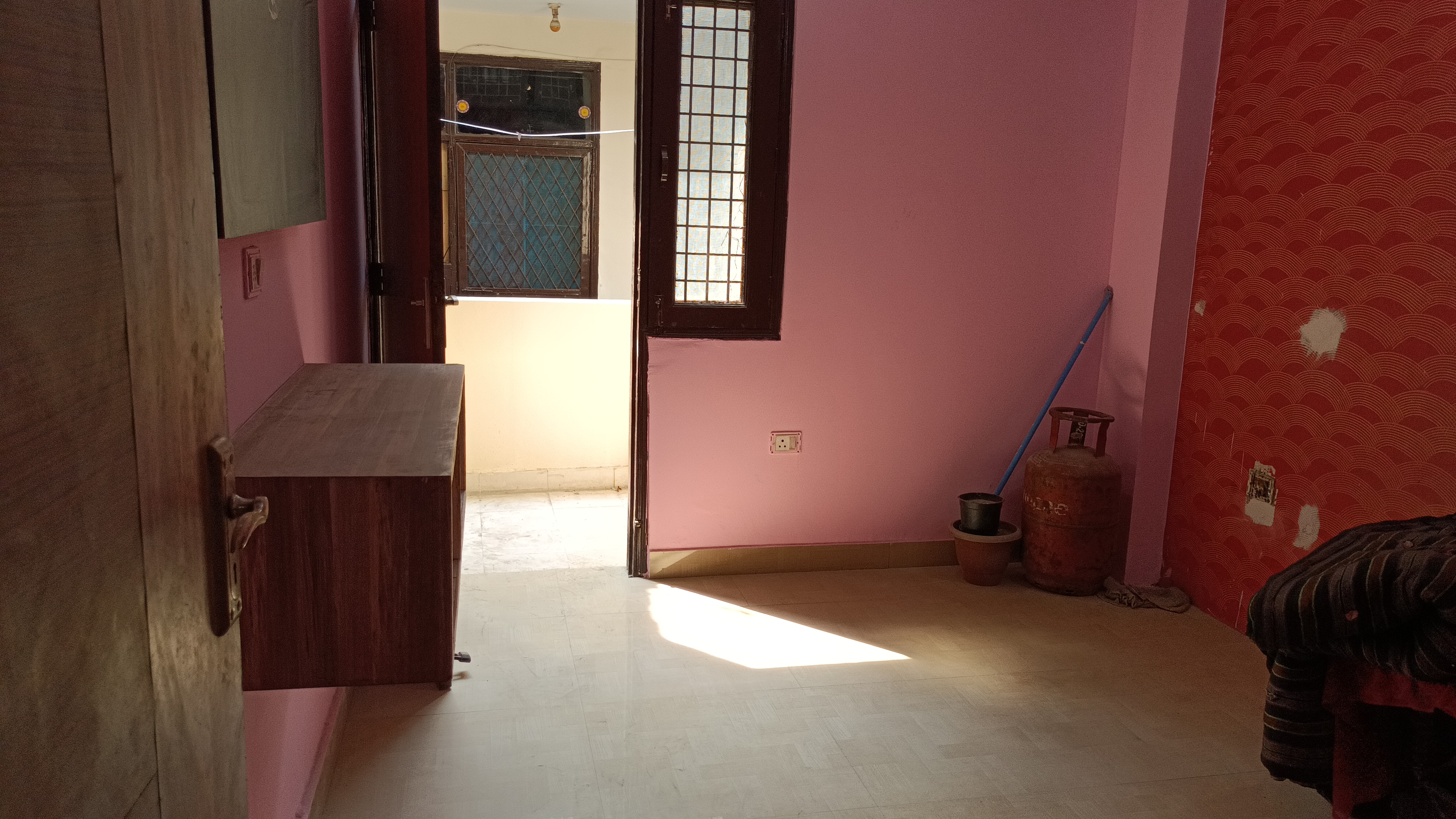 2 BHK Builder Floor For Sale in Vaishali Sector 6