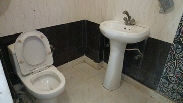 2 BHK Builder Floor at Vaishali Sector 4 – for Sale