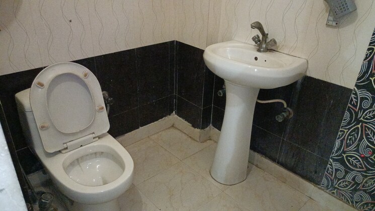 Other, vaishali sector 4 2 Bedroom 950 Sq.Ft. Builder Floor In Vaishali Sector 4 Ghaziabad 9264066