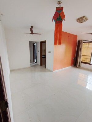2 BHK Apartment For Rent in Chaitanya Ashwini, Borivali West