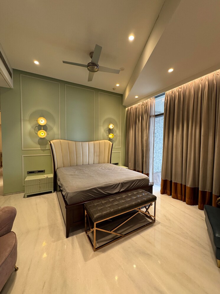 Master Bedroom, omkar-1973 4 Bedroom 3600 Sq.Ft. Apartment In Worli Mumbai 9264122