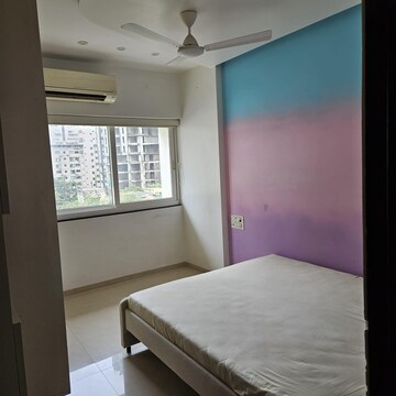 Bedroom in 2 BHK Apartment at Prabhadevi CHS, Prabhadevi – for Rent