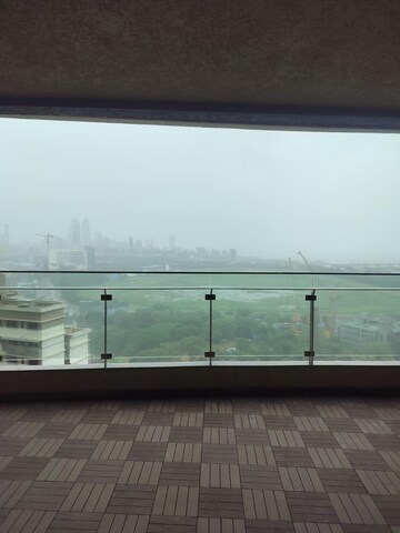 Furnished Amenities in 3 BHK Apartment at Lokhandwala Minerva Mahalaxmi, Mahalaxmi – for Rent