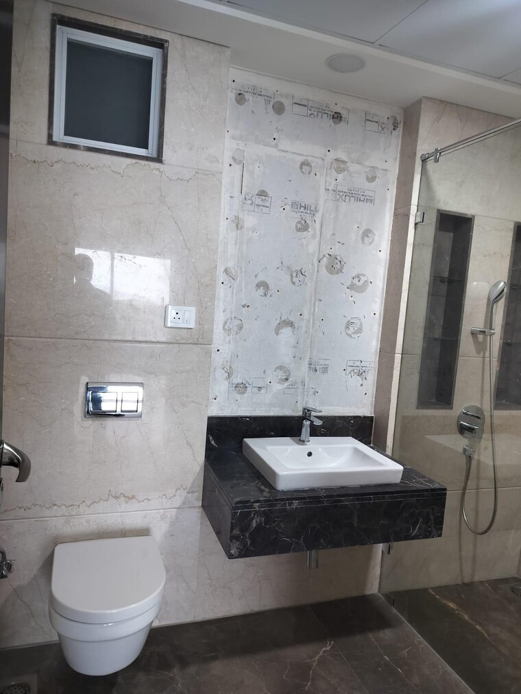 Bathroom, lokhandwala-minerva-mahalaxmi 3 Bedroom 2120 Sq.Ft. Apartment In Mahalaxmi Mumbai 9264184